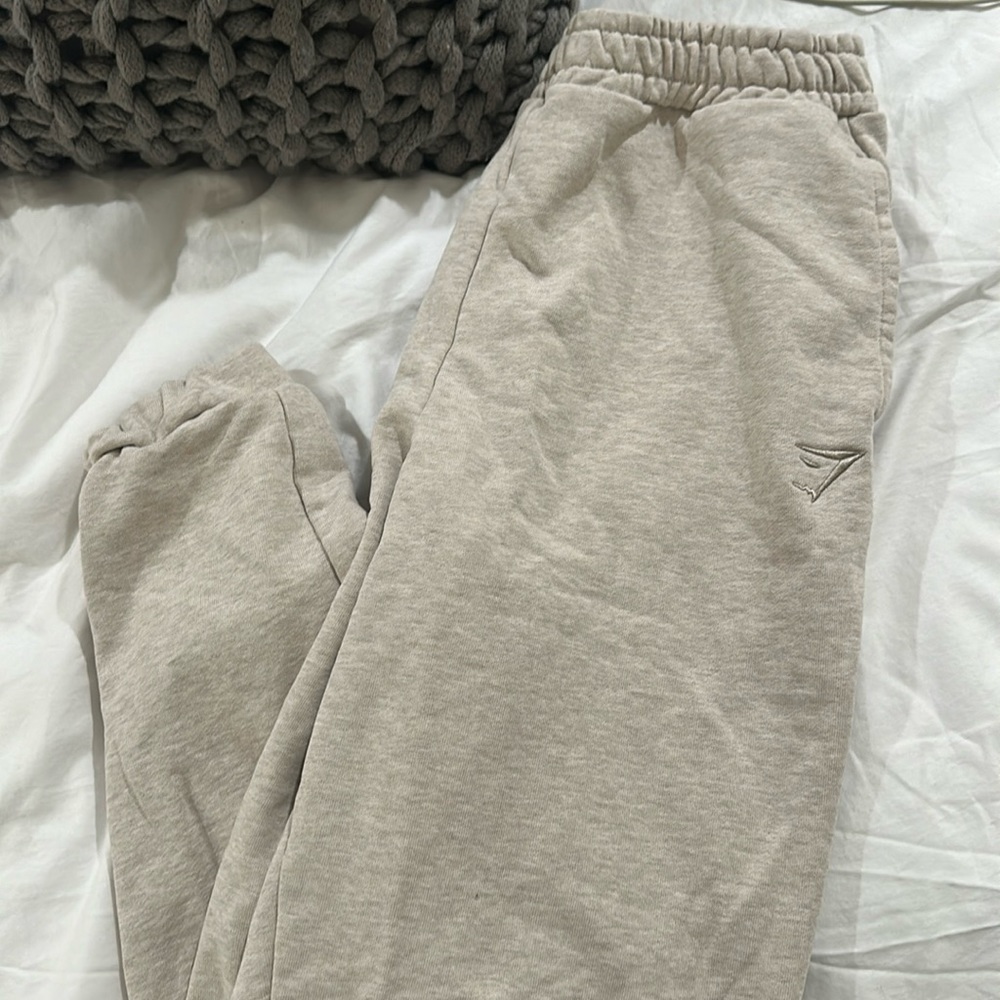 gymshark rest day sweats